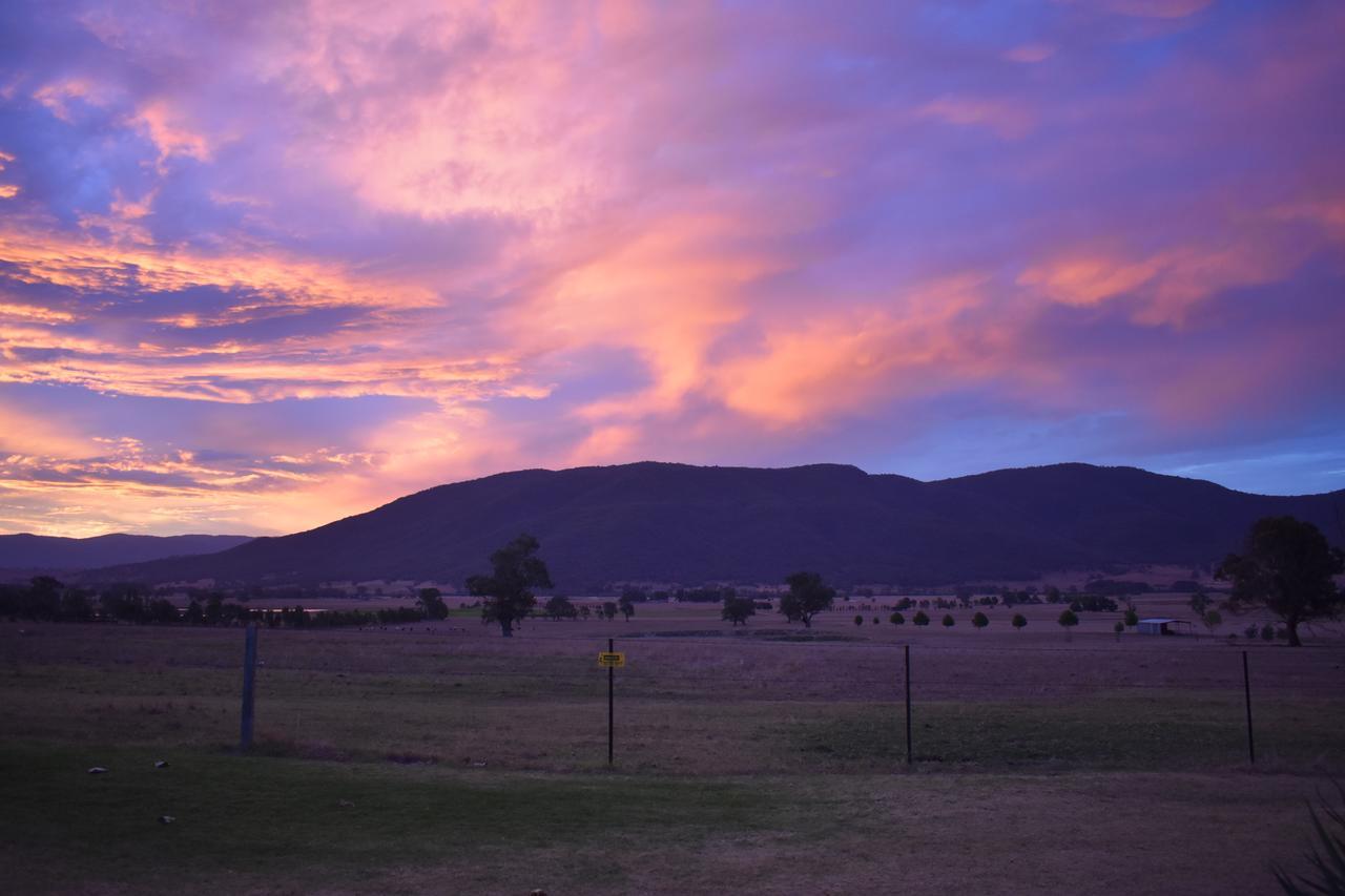 Mountain View Motel Corryong Exterior foto