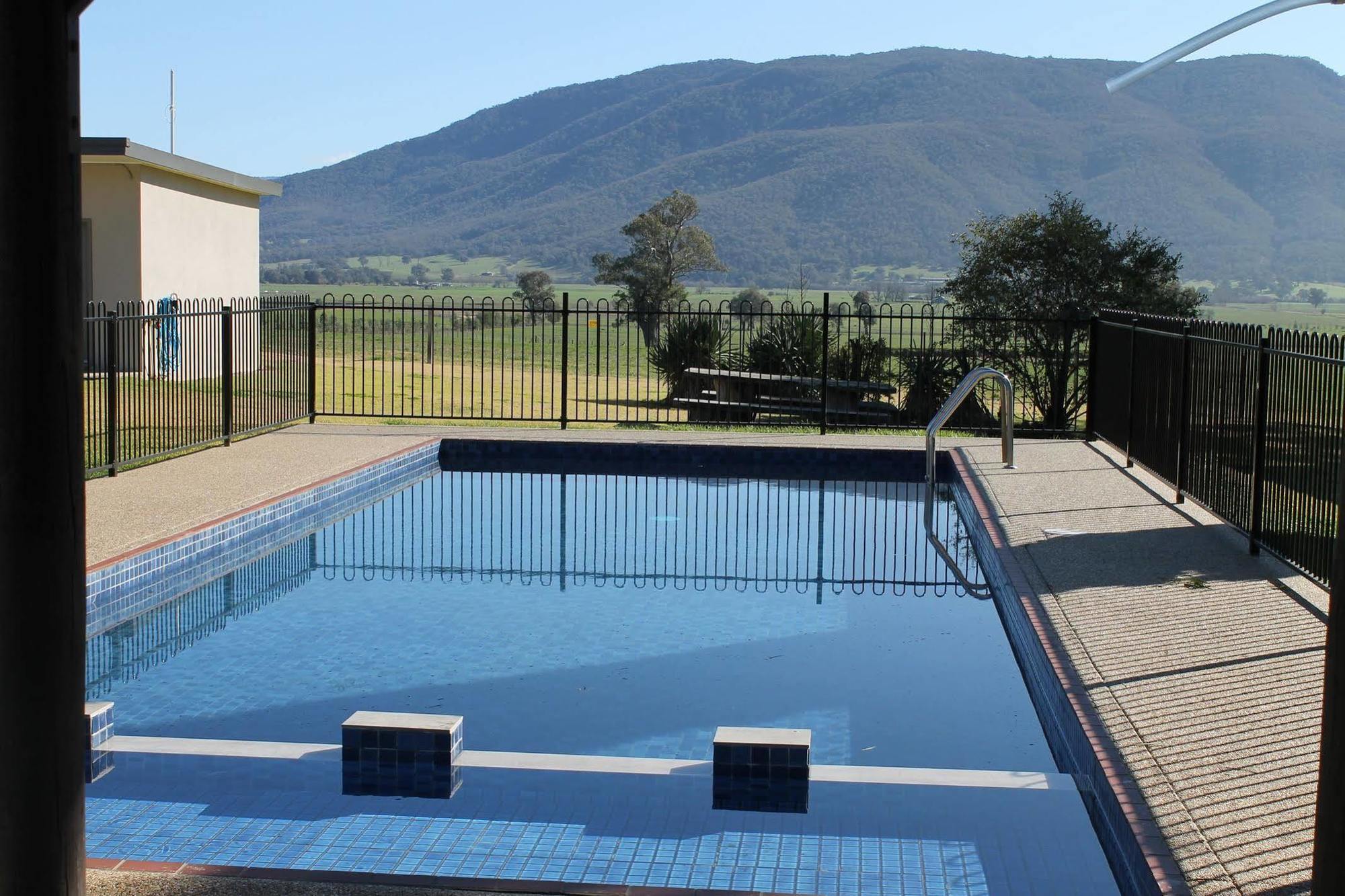 Mountain View Motel Corryong Exterior foto